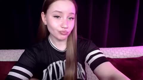 Sindi online show from February 18, 3:21 pm