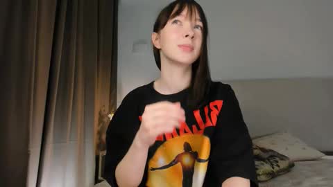 Snapshot of sindy_juxx chatting on November 28, 9:01 am Sindy Juxx online show from November 28, 9:01 am