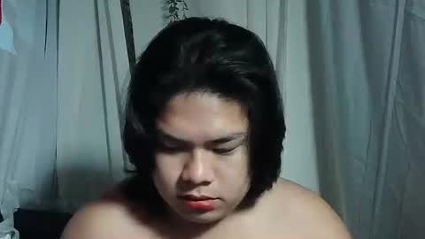 Snapshot of singleheart05 chatting on March 1, 8:55 pm singleheart05 online show from March 1, 8:55 pm