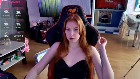 Alya and Mr. Sinner online show from February 3, 9:14 am