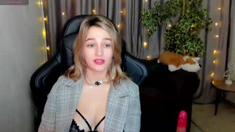 Sinty Noria online show from February 14, 1:45 am