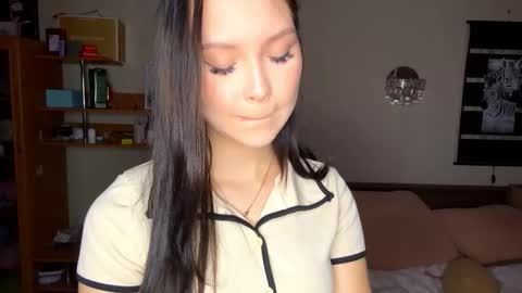 Emma online show from November 27, 12:07 pm