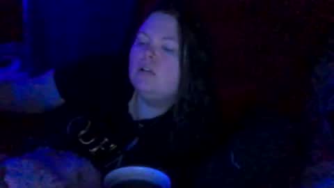 Siofra online show from November 17, 6:19 am