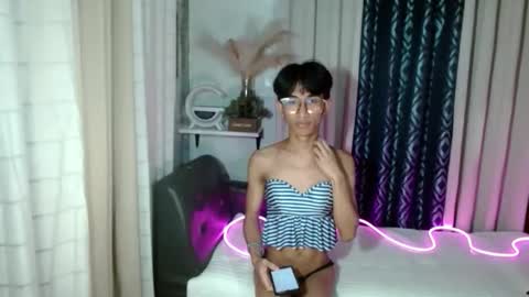 siomairiceee online show from September 14, 7:07 am