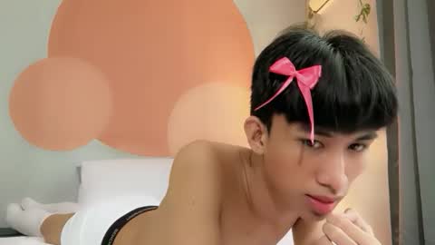 siomairiceee online show from March 12, 6:19 am