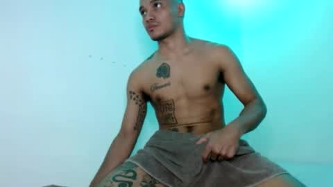 Sir black online show from December 14, 7:14 pm