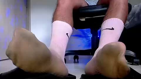 only foot                         worshipers here online show from September 19, 8:42 pm