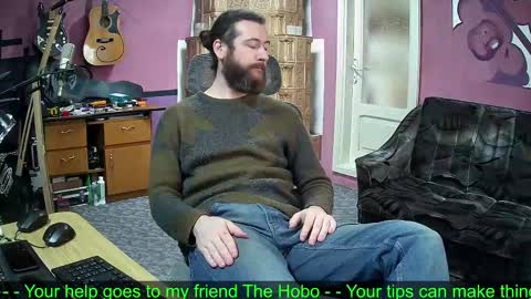 Snapshot of sir_pelo_iv chatting on February 12, 12:01 pm I am The Fourth and only Sir. Pelo online show from February 12, 12:01 pm