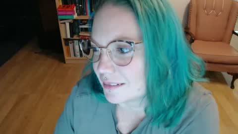 Snapshot of sireneserpens chatting on January 17, 1:24 pm Sirene Serpens online show from January 17, 1:24 pm