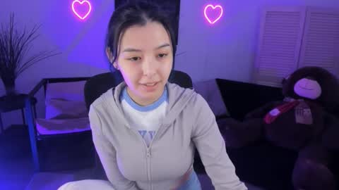 Si online show from February 11, 7:41 pm