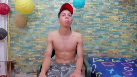 SIR RYANT online show from January 13, 6:38 pm