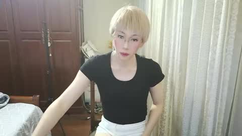 Snapshot of sissy_ada chatting on May 28, 1:41 pm Sissy Ada online show from May 28, 1:41 pm