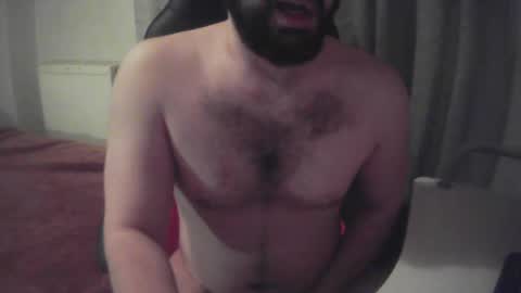 Snapshot of sissy_bear_ chatting on May 1, 7:46 am sissy_bear_ online show from May 1, 7:46 am