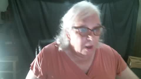 Snapshot of sissydianetx chatting on February 25, 12:36 am Sissy Diane online show from February 25, 12:36 am