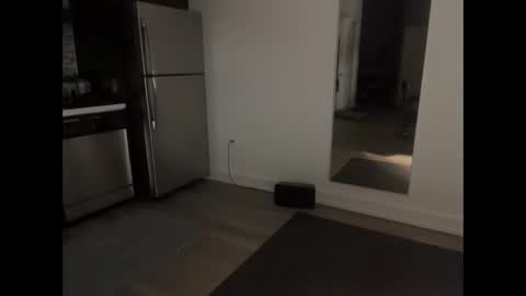 Snapshot of sissyforyou00000 chatting on December 6, 10:41 pm Tara online show from December 6, 10:41 pm