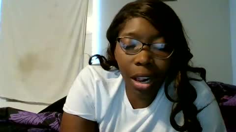 Snapshot of sista_souljagirl chatting on December 10, 5:50 am Sista souljagirl online show from December 10, 5:50 am