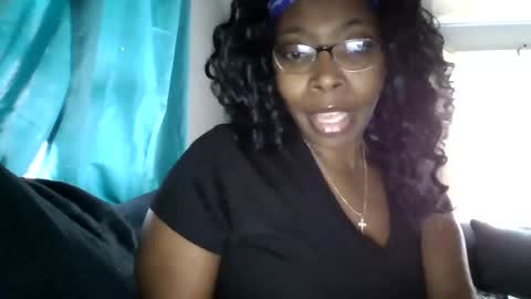 Snapshot of sista_souljagirl chatting on February 9, 7:09 pm Sista souljagirl online show from February 9, 7:09 pm