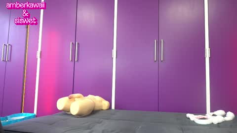 Snapshot of siswet19 chatting on February 13, 2:42 pm Elise online show from February 13, 2:42 pm