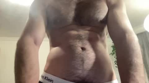 sixpacker_ online show from September 13, 5:18 am