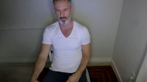 SixSevenSixteen online show from April 4, 4:22 am