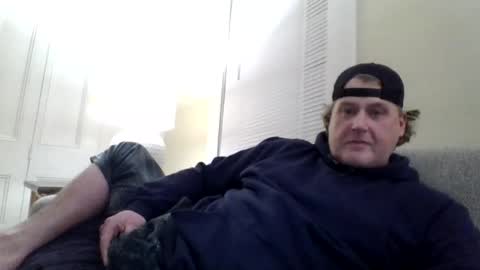 Snapshot of sixsixx73 chatting on February 26, 12:42 am Jimmy online show from February 26, 12:42 am