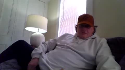 Snapshot of sixsixx73 chatting on February 27, 8:31 pm Jimmy online show from February 27, 8:31 pm