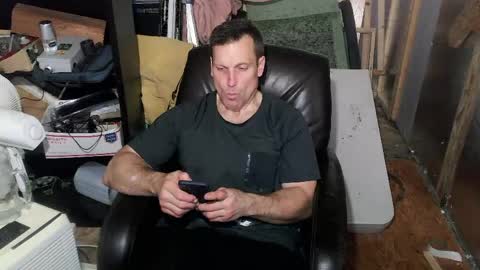 Snapshot of sizzzlenomics chatting on June 8, 9:15 pm SIZZZLENOMICS online show from June 8, 9:15 pm
