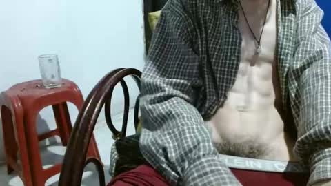 sk8sir online show from May 22, 7:52 pm