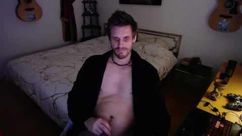 Snapshot of skatejocke chatting on November 4, 11:48 pm skatejocke online show from November 4, 11:48 pm