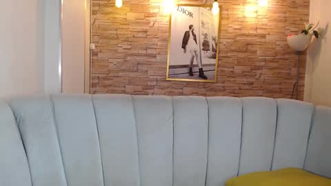 Snapshot of skeler_lovd_b chatting on March 5, 4:13 pm Skarlet online show from March 5, 4:13 pm