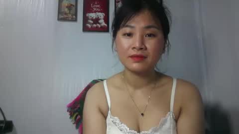 Snapshot of skie1111 chatting on May 19, 12:05 am Shie online show from May 19, 12:05 am