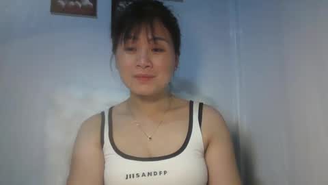 Snapshot of skie1111 chatting on May 29, 2:04 pm Shie online show from May 29, 2:04 pm