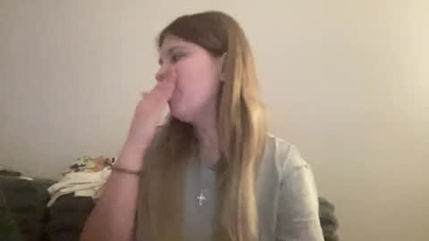 skiimaskabby online show from January 10, 9:41 pm