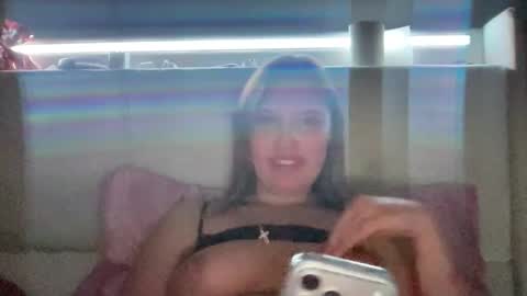 skiimaskabby online show from February 25, 8:02 am