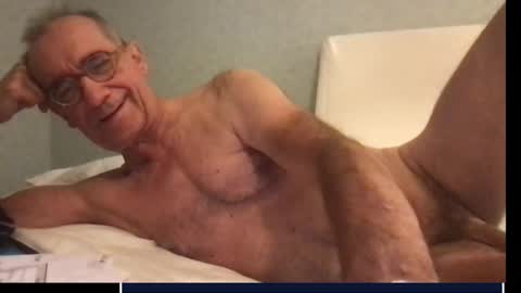 Snapshot of skima48 chatting on October 1, 5:57 am skima48 online show from October 1, 5:57 am