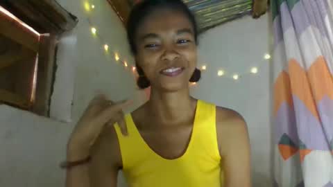 Snapshot of skinny7809 chatting on February 3, 6:40 am skinny7809 online show from February 3, 6:40 am