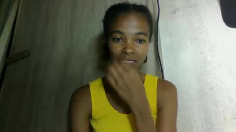 Snapshot of skinny7809 chatting on February 3, 6:46 pm skinny7809 online show from February 3, 6:46 pm