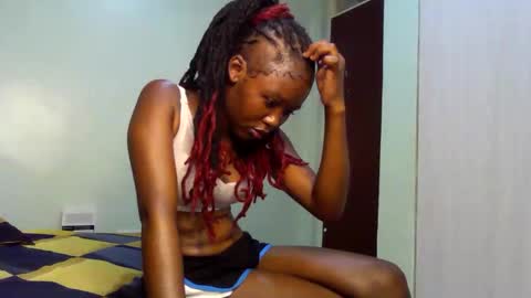 skinny_jass online show from April 3, 2:04 pm