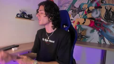 Mac online show from April 21, 2:01 pm