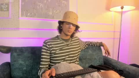 Mac online show from April 26, 1:09 pm