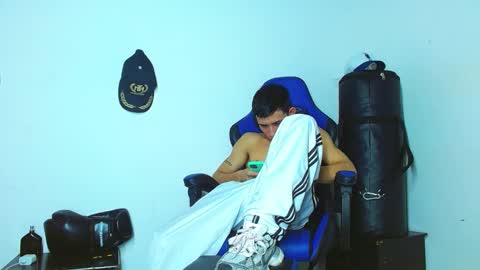 skinny marked online show from January 15, 5:15 pm