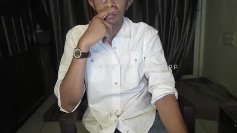 Snapshot of skinny_tamer chatting on February 22, 4:38 pm skinny tamer online show from February 22, 4:38 pm