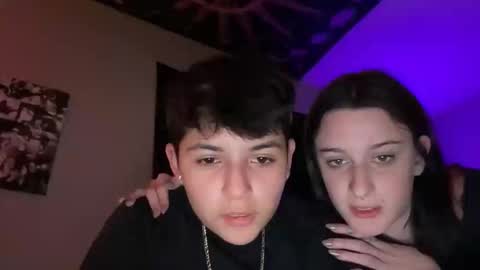 skinnyangel21 online show from November 28, 5:43 am