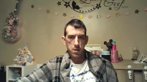 SkinnyBigCock2 online show from March 21, 3:44 am