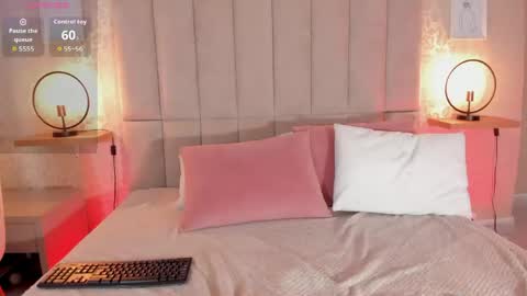 Mila online show from May 21, 3:41 pm