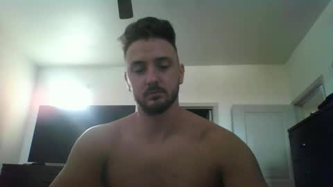 skinnyguylongdick1 online show from December 28, 6:18 pm
