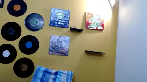 VERUS online show from February 23, 7:11 pm