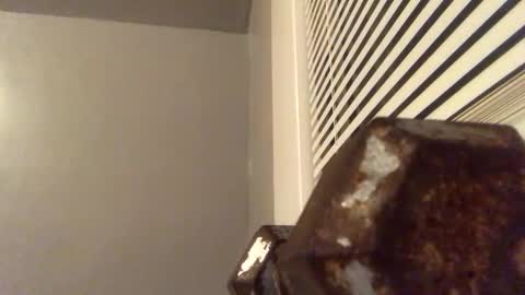 Snapshot of skola44 chatting on January 6, 1:20 am skola44 online show from January 6, 1:20 am