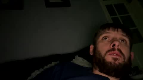 skuzzy25 online show from December 21, 6:19 am