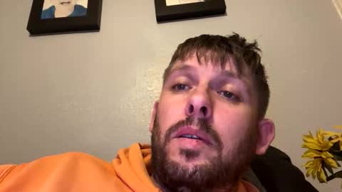 skuzzy25 online show from September 15, 2:22 am